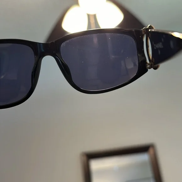 CHANEL 90s Vintage Cocomark Women's Sunglasses 🕶️✨ - Picture 10 of 15